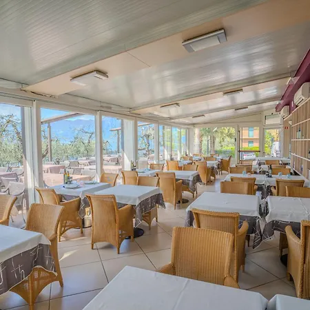 Galvani Hotel Torri Del Benaco