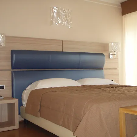 Galvani Hotel Torri Del Benaco