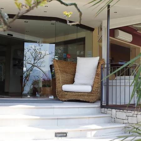 Galvani Hotel Torri Del Benaco