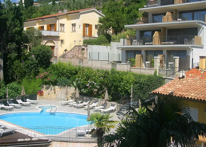 Galvani Torri Del Benaco