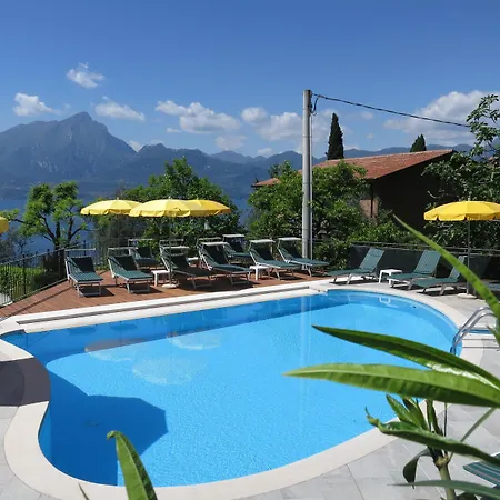 加尔瓦尼酒店 4*