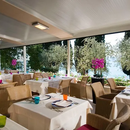 Galvani 4* Torri Del Benaco