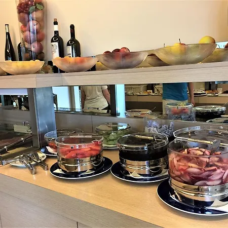 加尔瓦尼酒店 酒店 4*