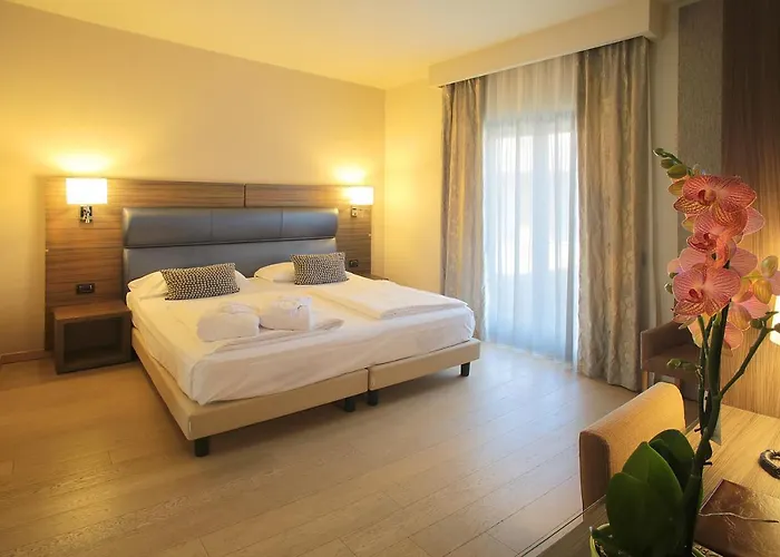 Galvani 4* Torri Del Benaco