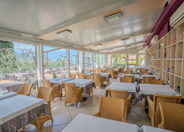 Galvani Hotel Torri Del Benaco