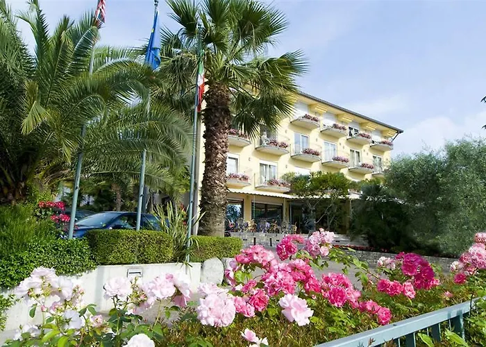 Galvani Hotel Torri Del Benaco